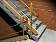 Sistema provisório de proteção de abertura de escada em construção, com guarda-corpos