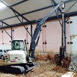 Transporte, colocação em obra e remoção de equipamento completo de maquinaria para execução de paredes diafragma 